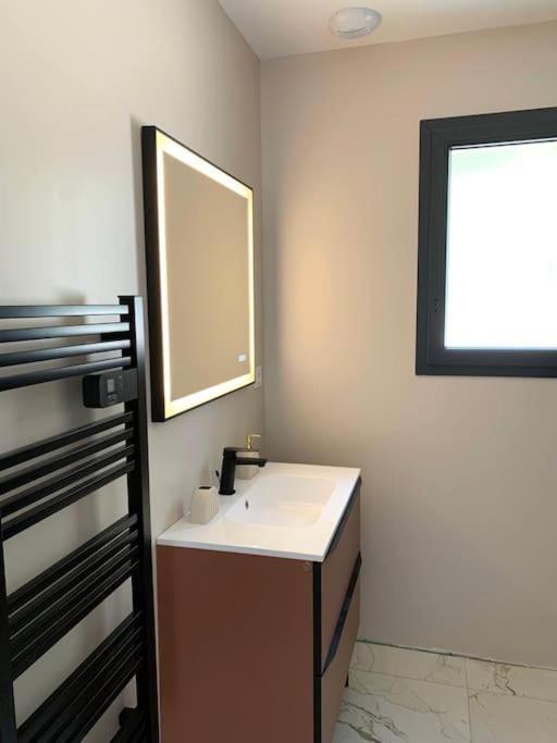Villa Chic 3 Chambres ,2 Sdb Châtellerault المظهر الخارجي الصورة